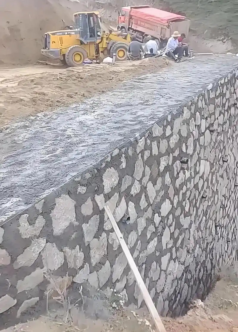 南京白下区边坡加固